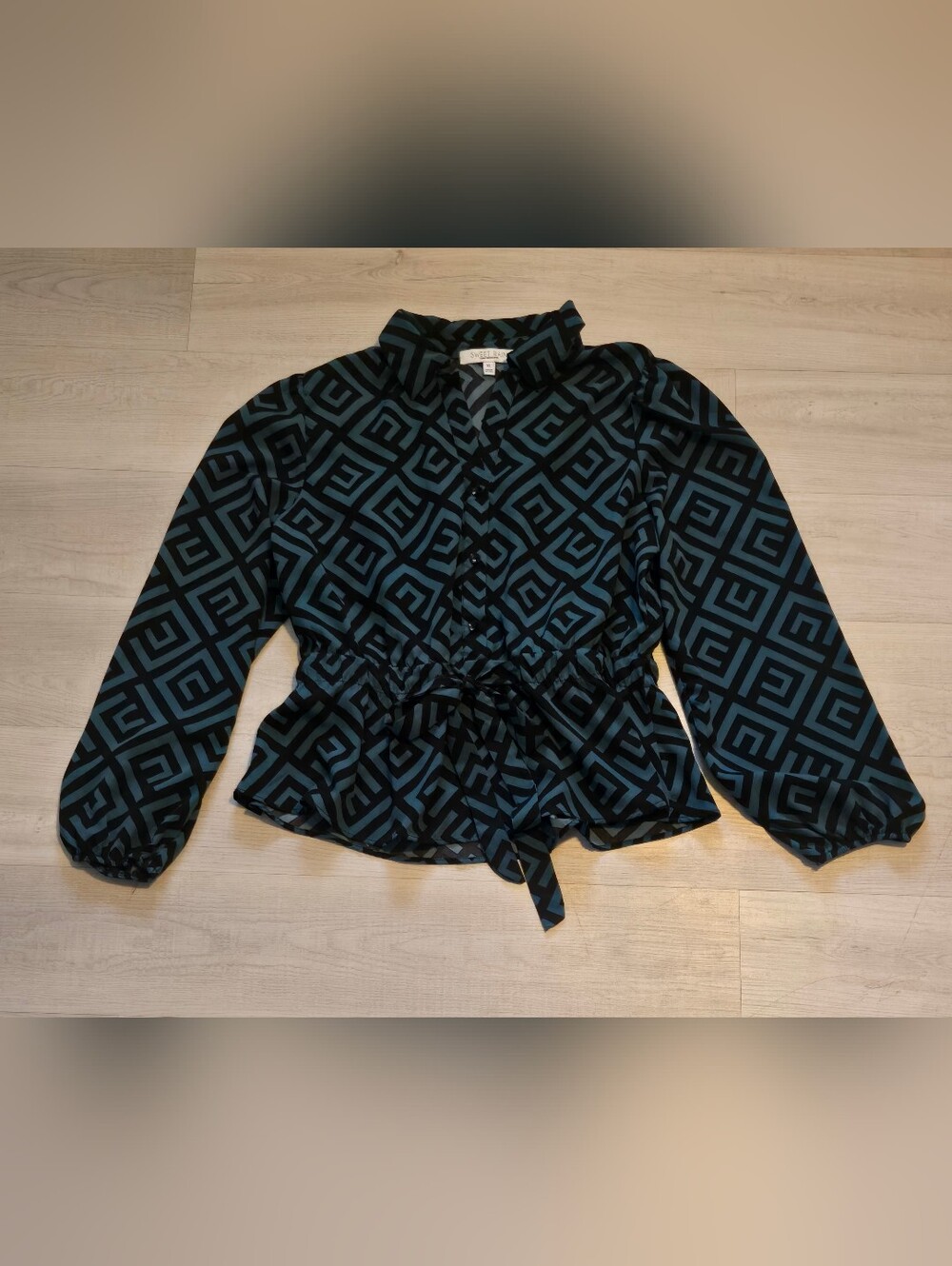 Sweet Rain Teal & Black Geometric Peplum Button-Up Blouse